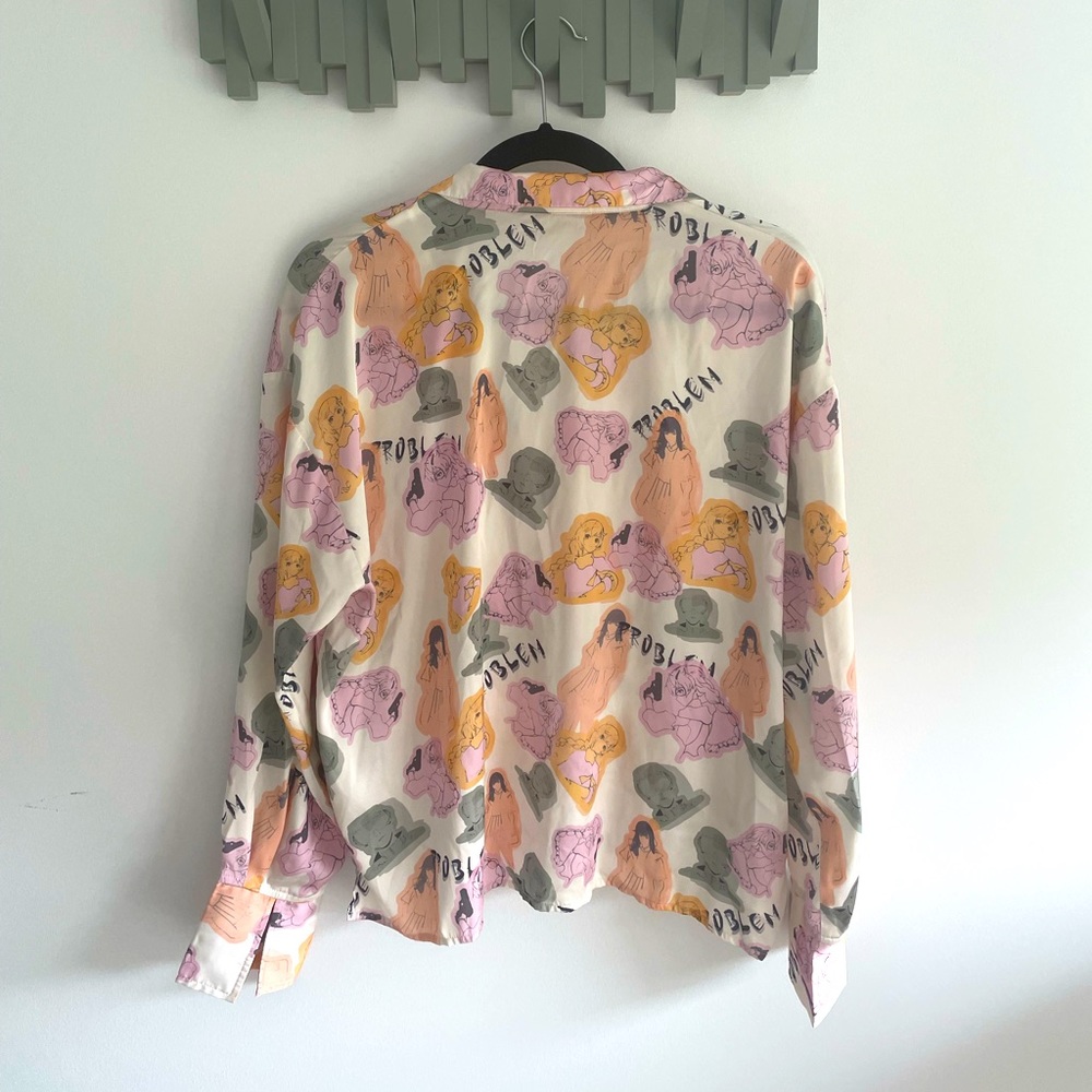 Long sleeve shirt with cute cartoon (colorful drawing)